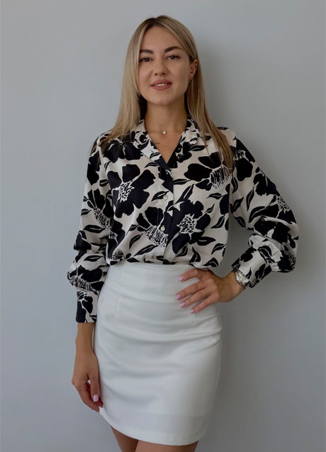 Ксения Шарымова